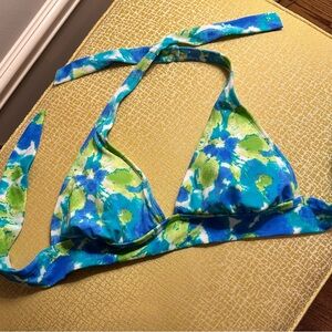 Kim Rogers Blue and White Beachwear